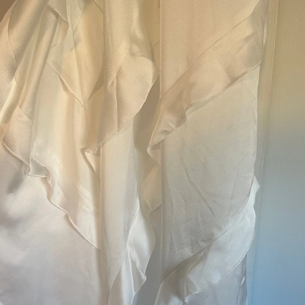 NWT Show Me Your MuMu Ivory Ruffle Wedding Gown - Picture 8 of 10